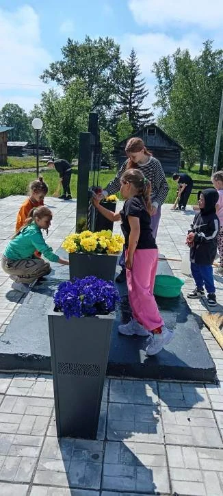 Сегодня в профильном объединении при МБДОУ №11 с. Усть - Ургал прошла патриотическая акция “Чистый п