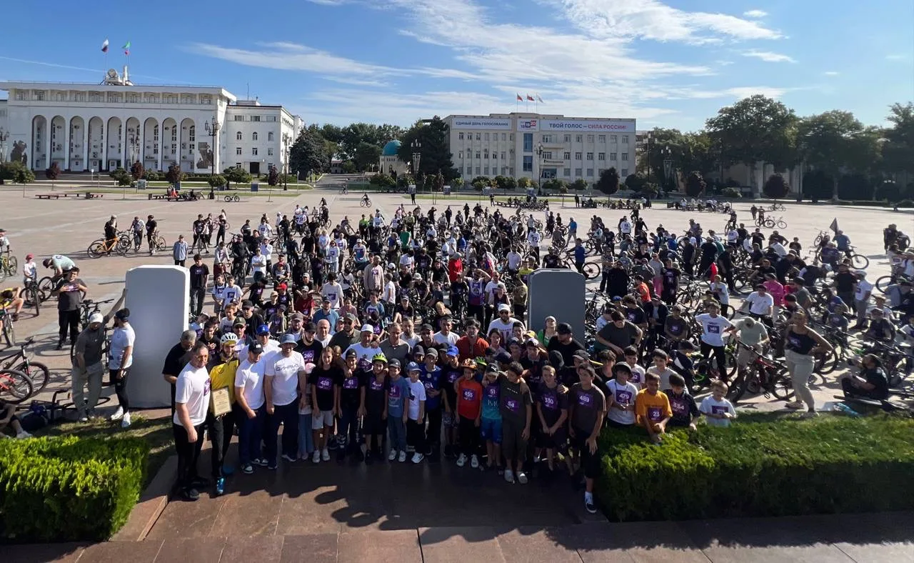 📸📸📸  Фотоотчет с масштабного велопробега единства народов России.