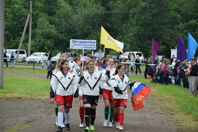 «Патриотки» из Чишминского района взяли бронзу в День России! 🥉

⚽️🇷🇺12 июня, в День России, женс