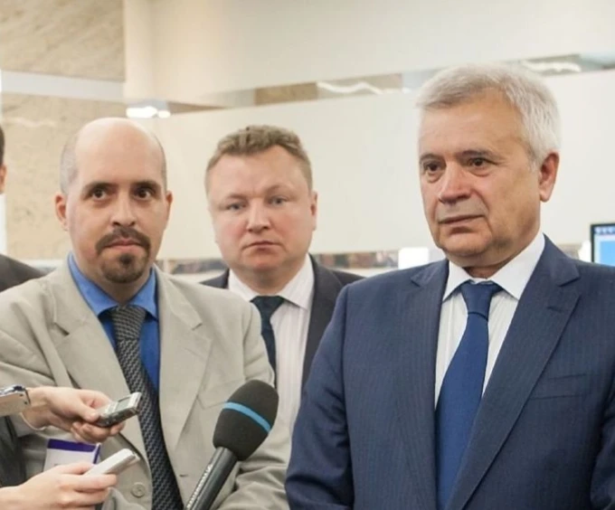 Шестое сентября. В календаре эта дата отмечена красным не для всех, но для тех, кто пон...