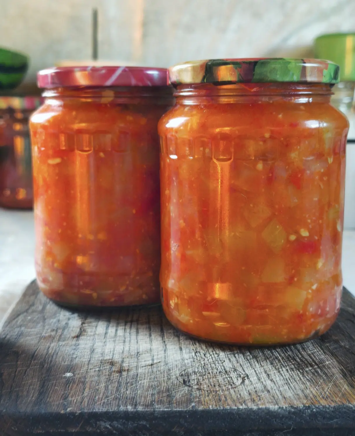 Салат-соус "Анкл Бенс" из кабачков 
Когда то у меня был такой рецепт, но как то потерялся за  годы. 
