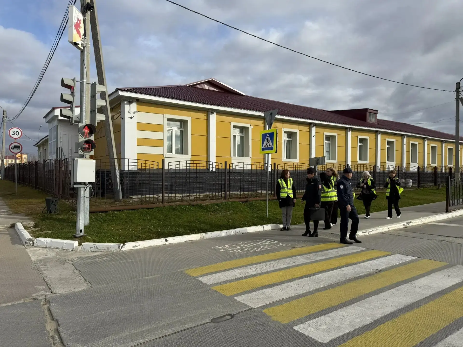 🚦🚸 Неделя безопасности ПДД в МОУ КСОШ «Радуга» 🚸🚦В школе прошла Неделя безопасности...