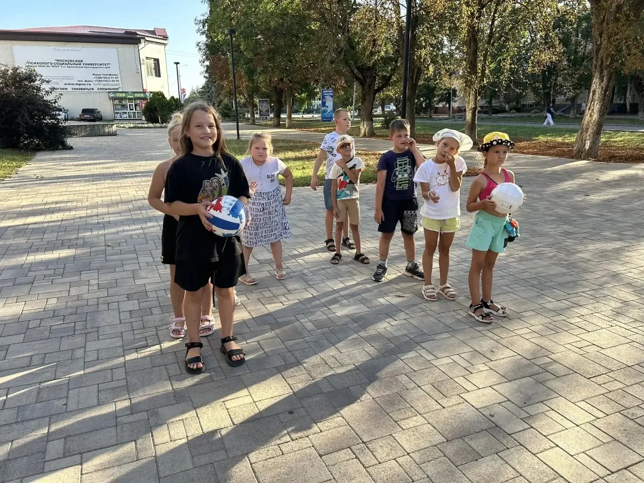 21 августа 2026 года в 17:00 на летней досуговой площадке «СолнцеГрад» состоялась позна...