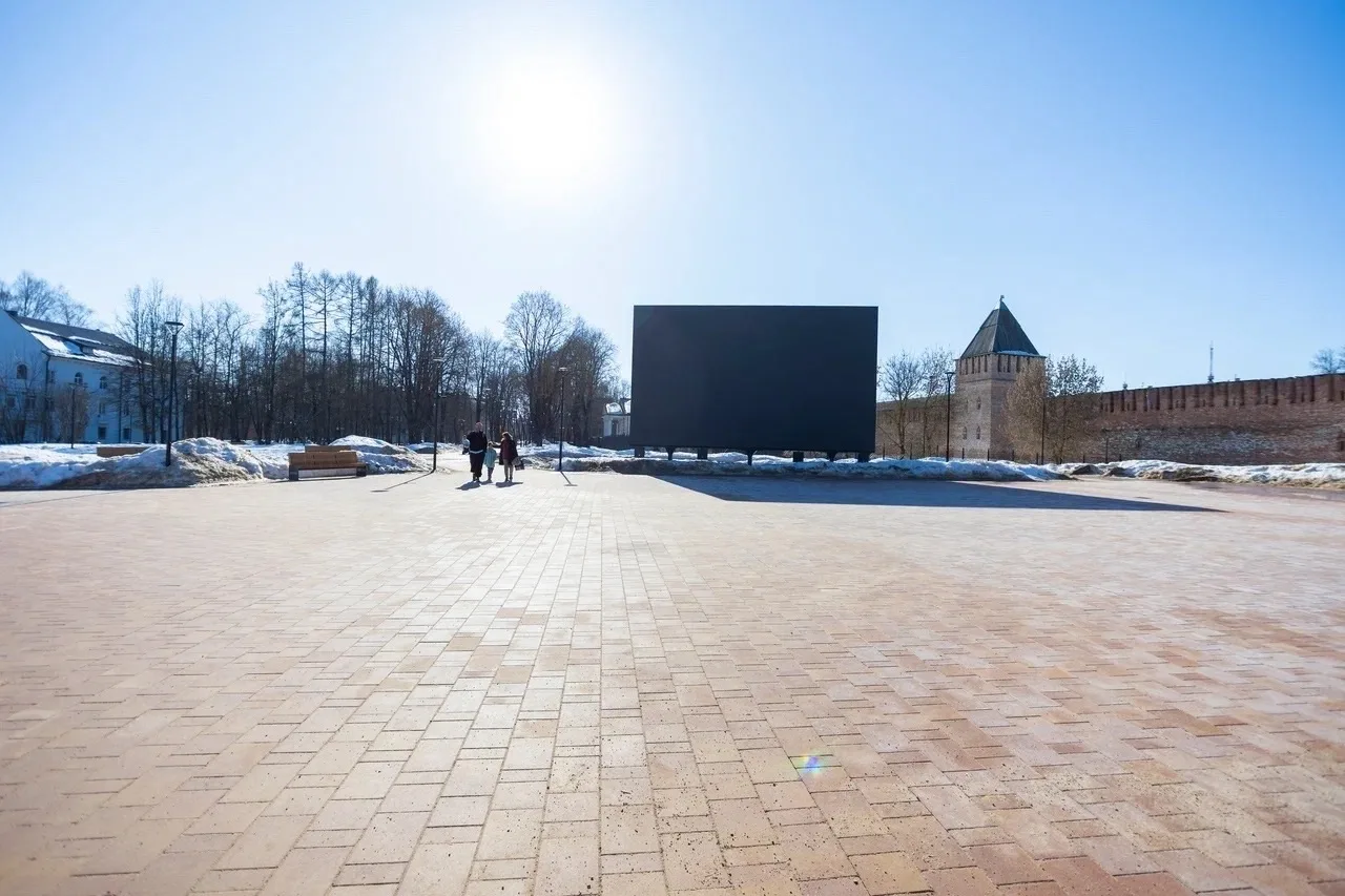 Уважаемые смоляне, болельщики хоккейного клуба «Славутич»!  Наша команда вышла в плей-офф «Экстралиг