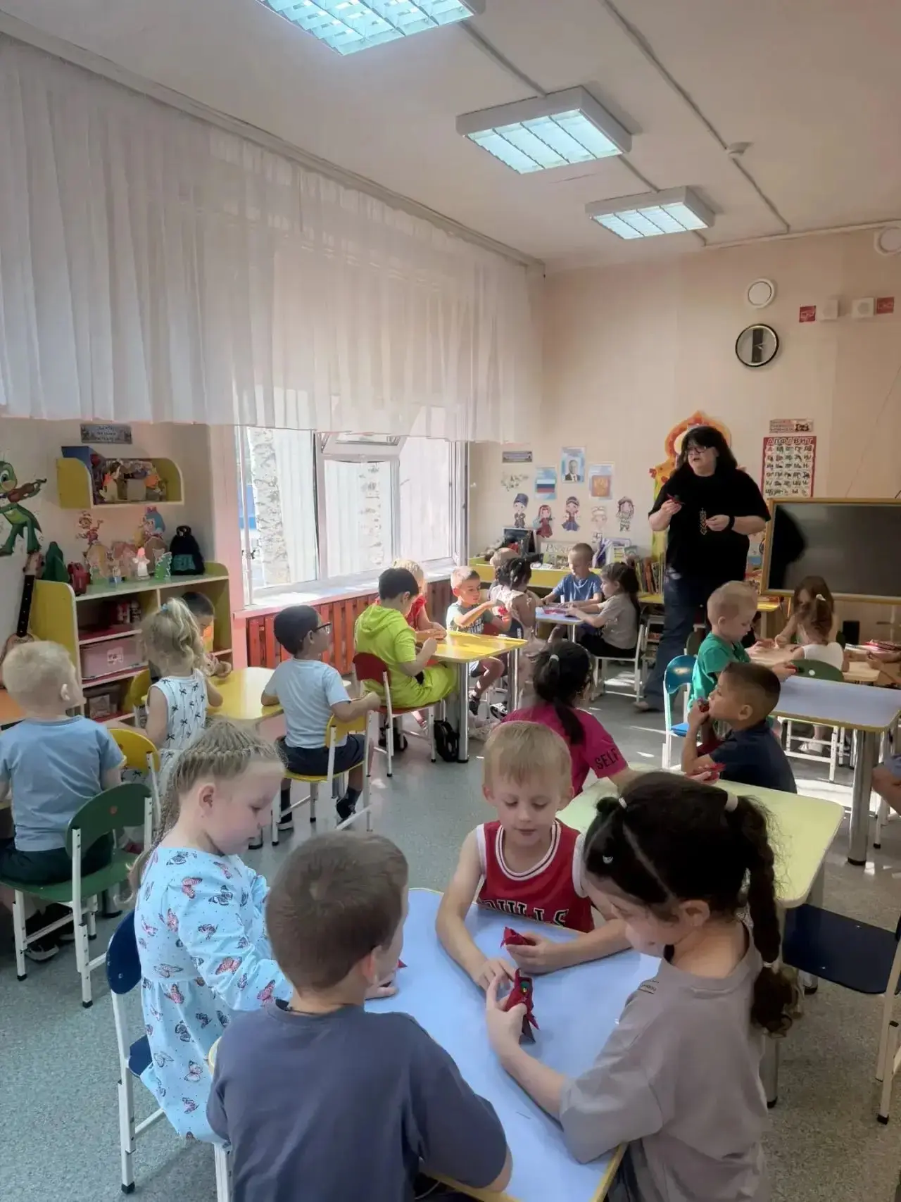 🌟 Путешествие в мир северных орнаментов и народных традиций!