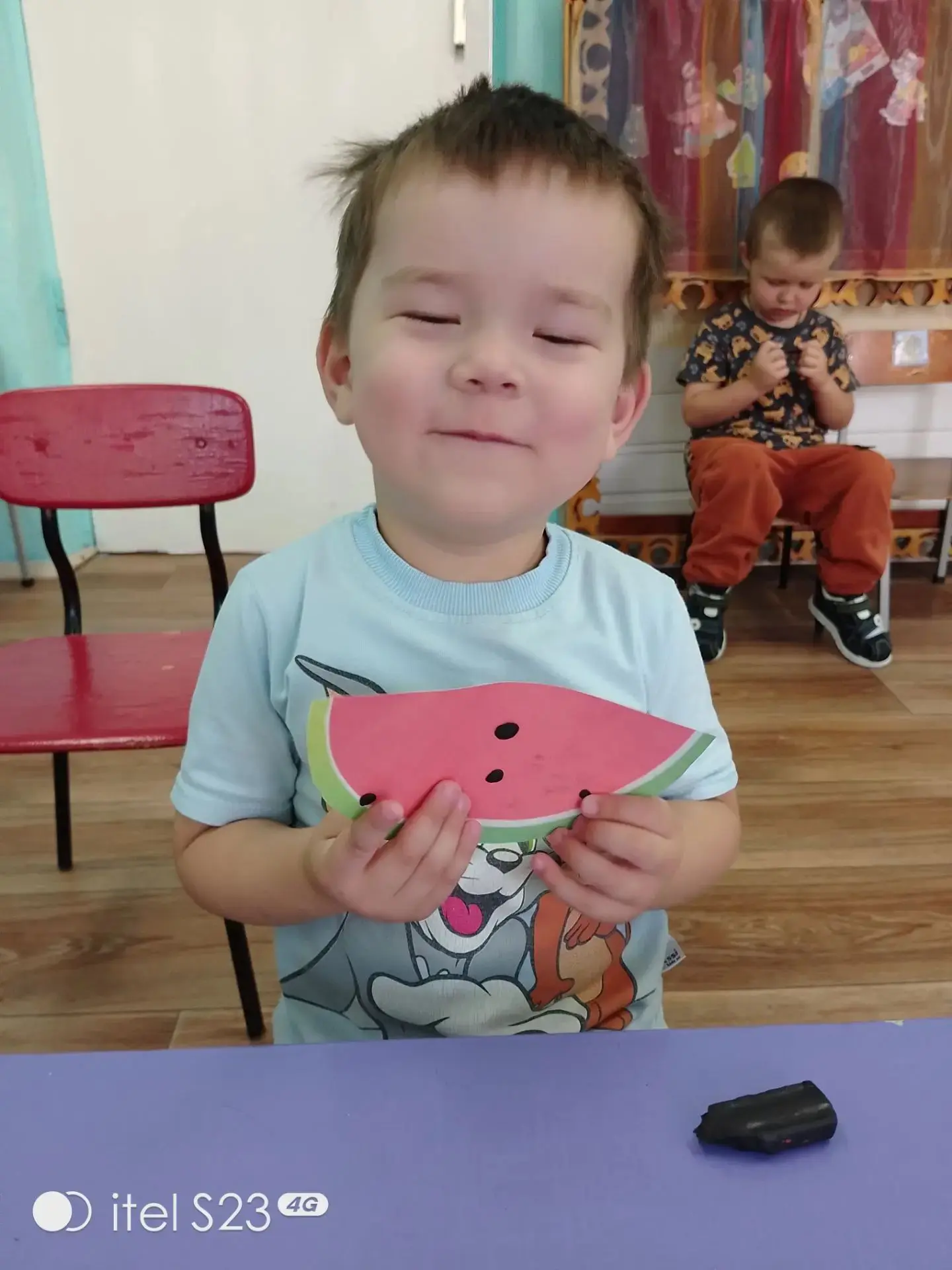 "День арбуза" отметили сегодня дети младшей группы! Малыши узнали о том, что арбуз боль...