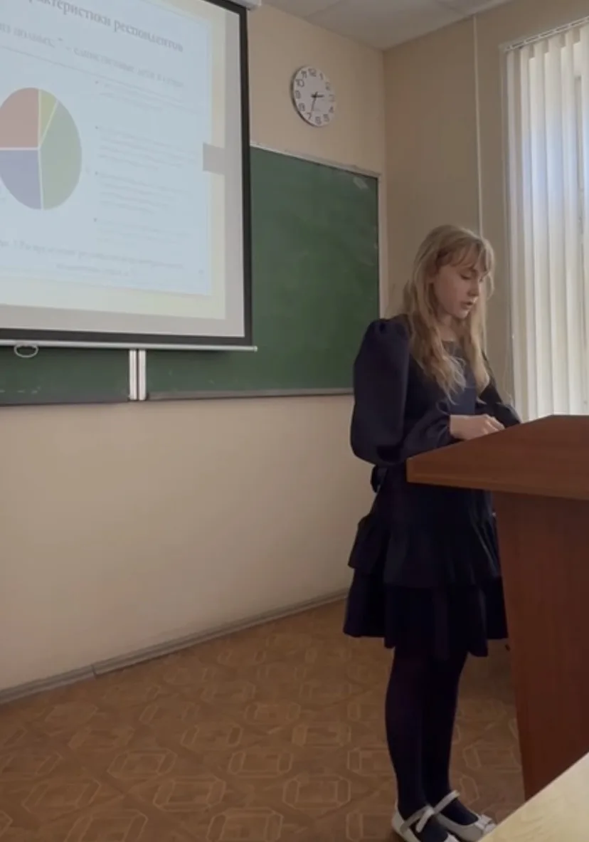 ✨ Восхищаемся юной ученой! ✨  Пока старшеклассники и будущие выпускники с тоской закатывают глаза от