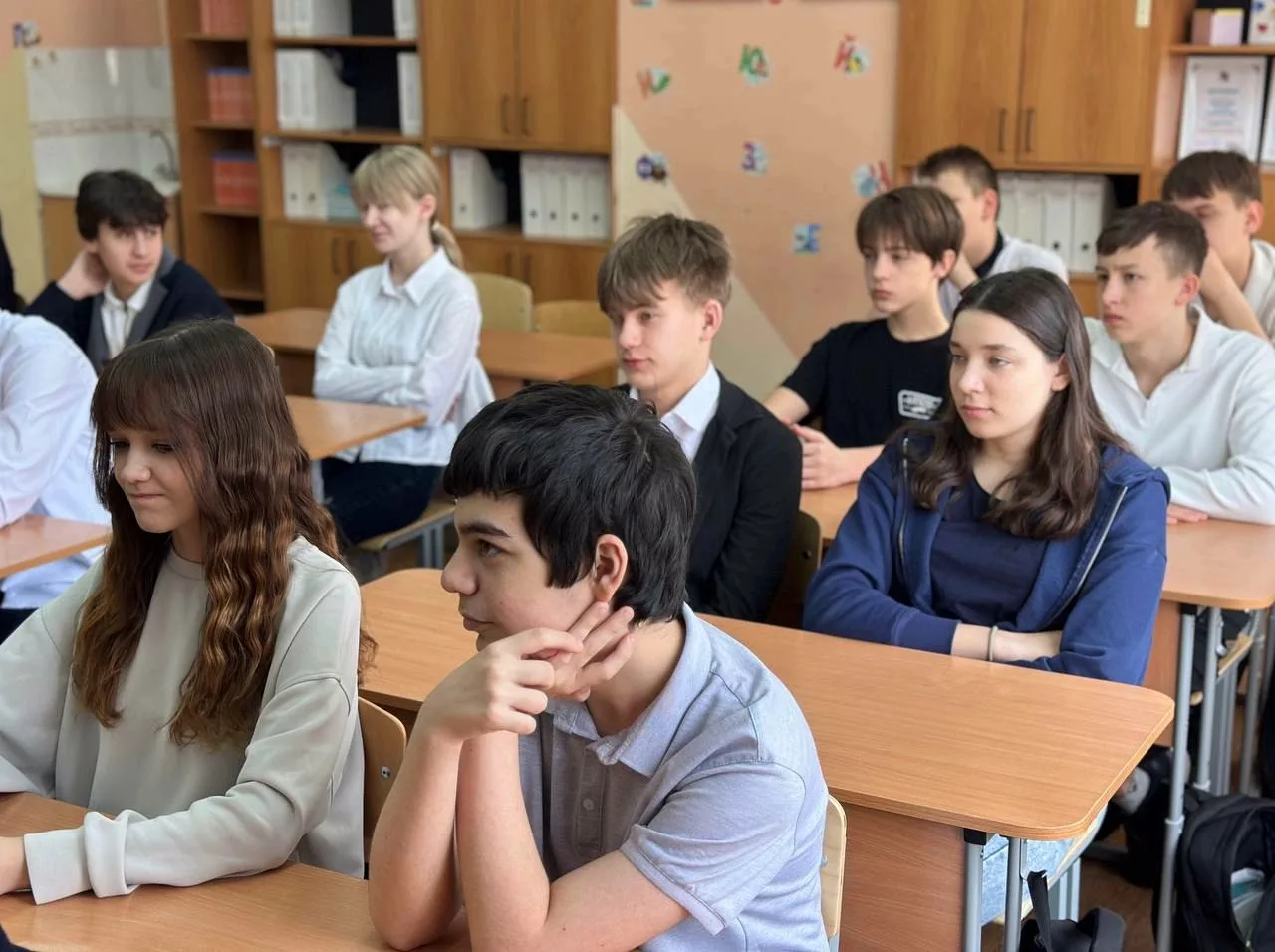 Чисто там, где не мусорят  🌍 Сегодня, 22 апреля — День Земли, и это отличный повод задуматься о наши