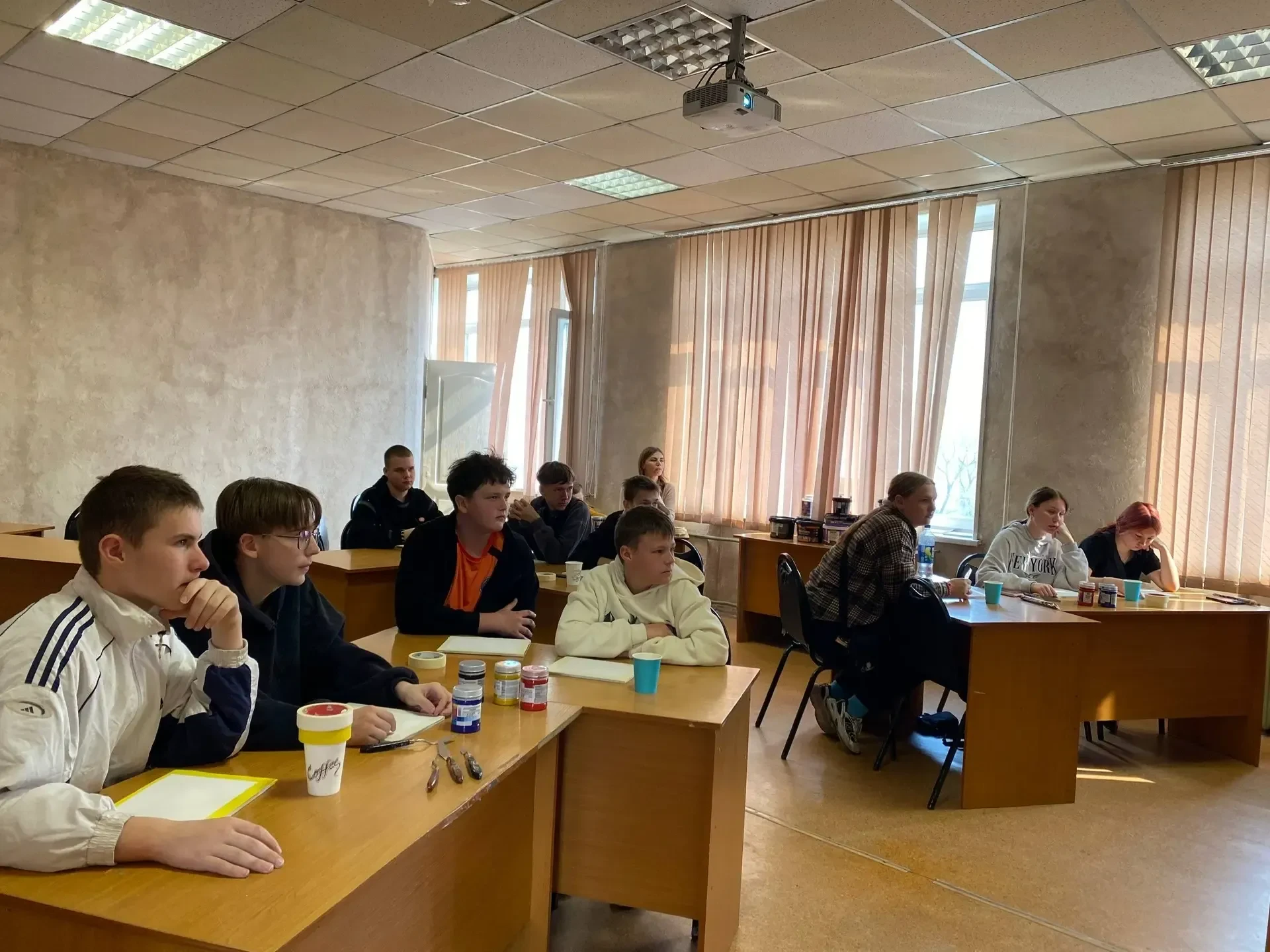 🏗️ Инженерные каникулы завершились!  2 и 3 апреля для учащихся 29-й гимназии и школы села Воздвиженк