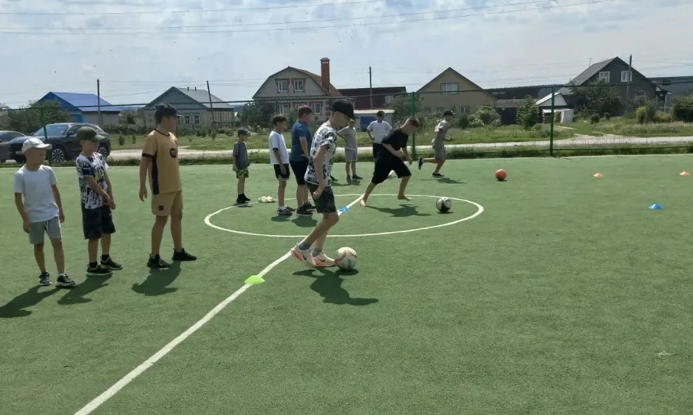 «Спорт, творчество и игры: третий день смены в “Солнышке”»