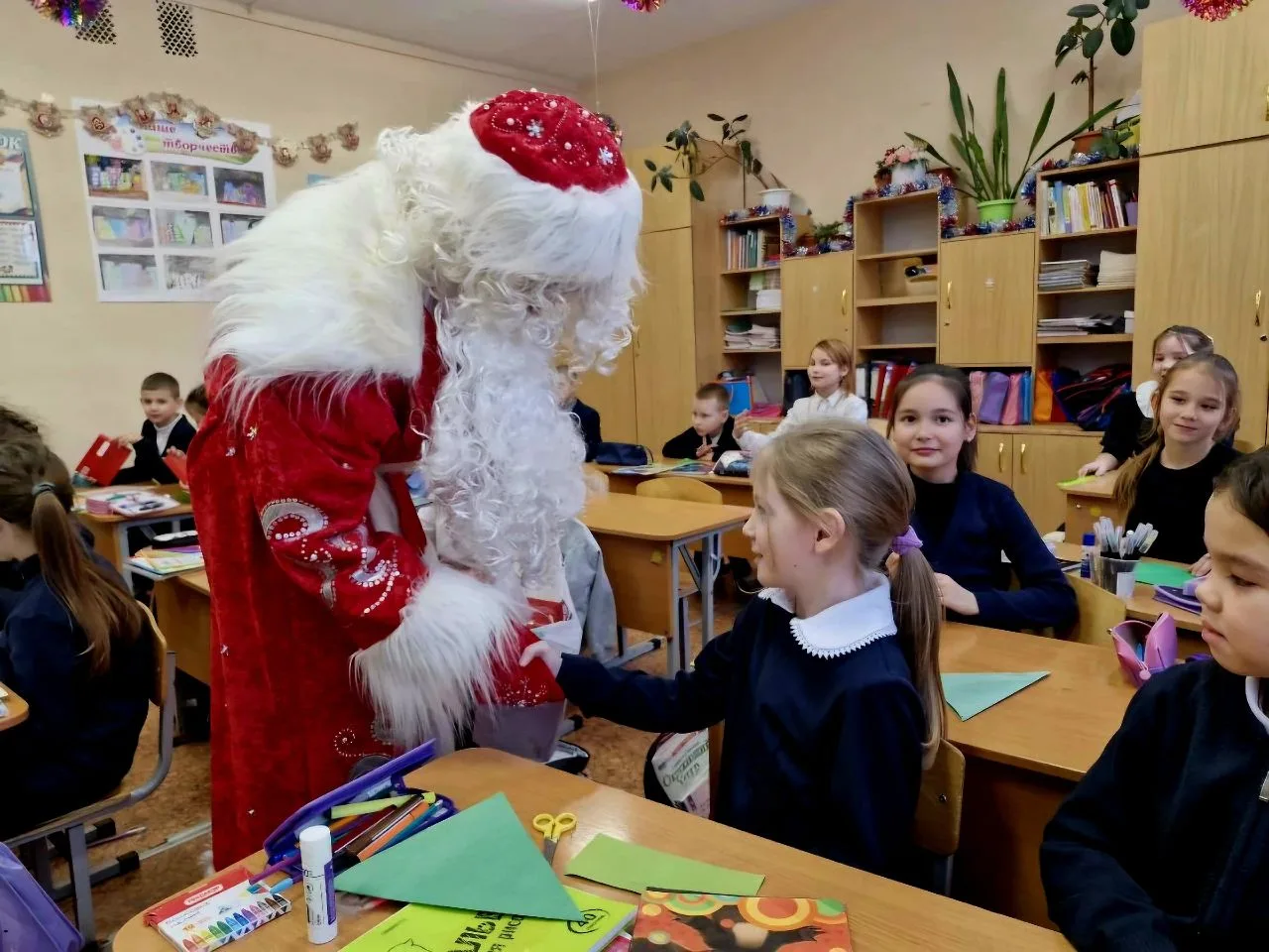 💫🪄🎄В преддверии Нового Года в нашей школе прошли особые внеурочные занятия «Мозаика зимних чудес. Но
