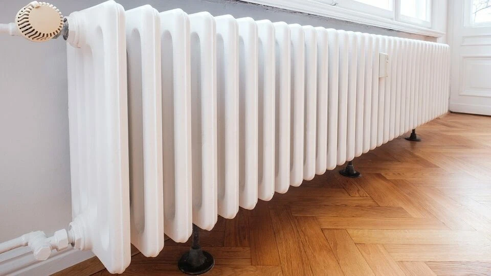 🔥 В Саратовской области потихоньку включают отопление — в некоторых районах уже вовсю ...
