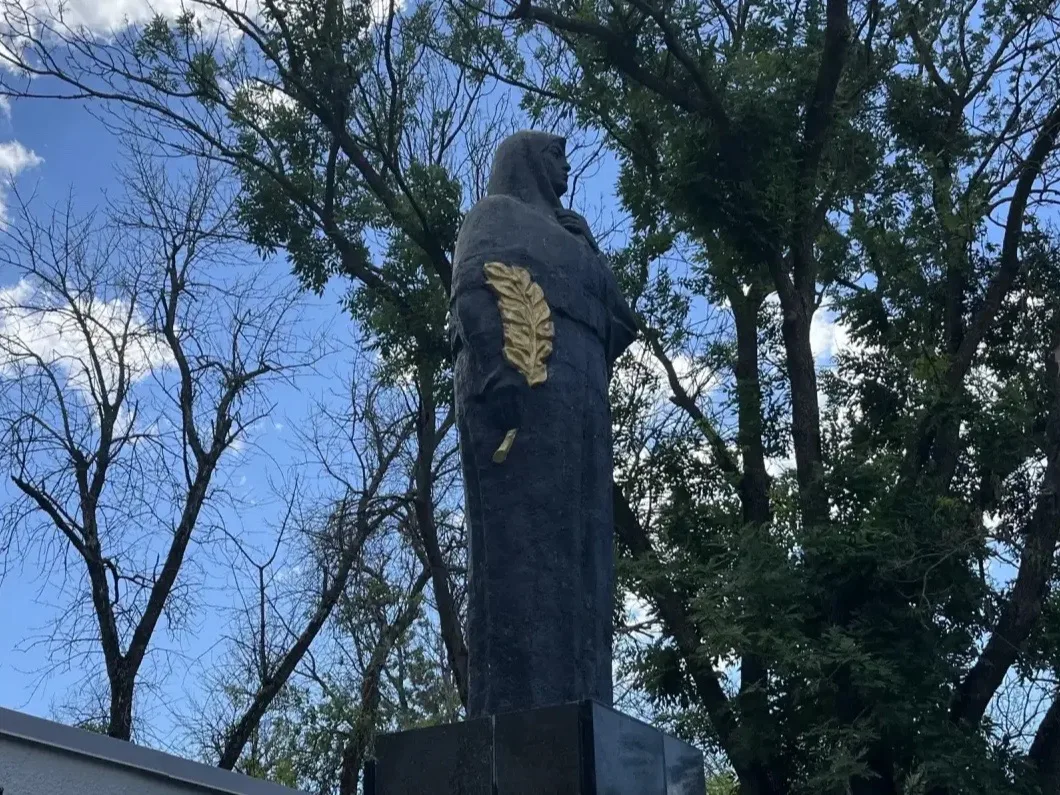 День памяти и скорби в Новоазовске

22 июня 2026 года, в день памяти и скорби, Новоазовское отделени