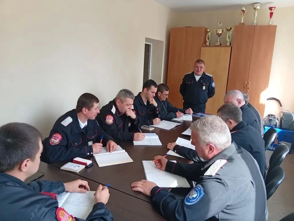 "Занятия казаков-дружинников: Подготовка к службе"