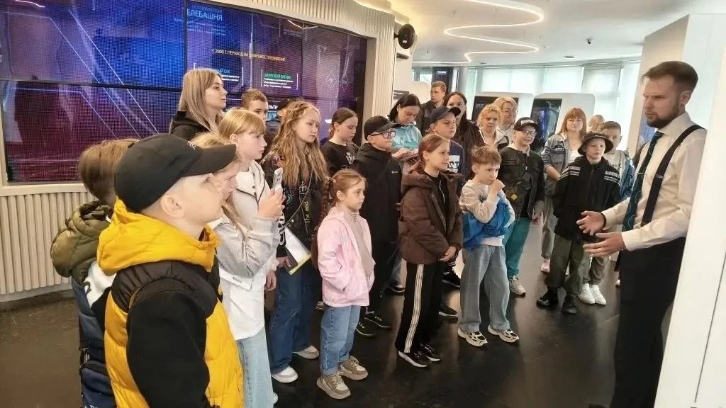 🎉🌟 Выпускной 4-А класса или незабываемая поездка в Москву! 🌟🎉Наши выпускники началь...