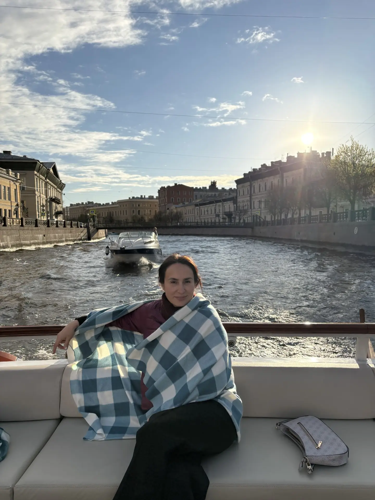 Можно ли дать деньги в долг под залог квартиры, если вы не банк?