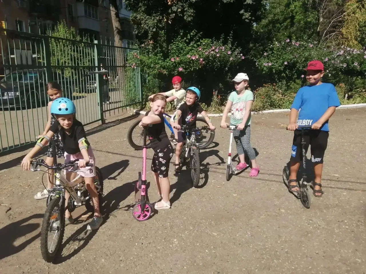 🚴‍♂️💨 День здоровья на площадках «Эрудит» и «Движок»