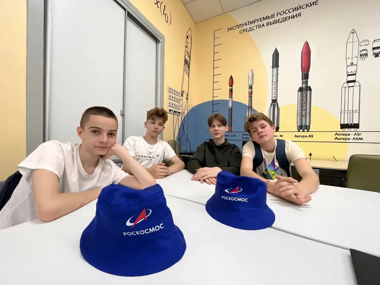 🚀 Куда отправить ребёнка летом, если он мечтает покорить космос?