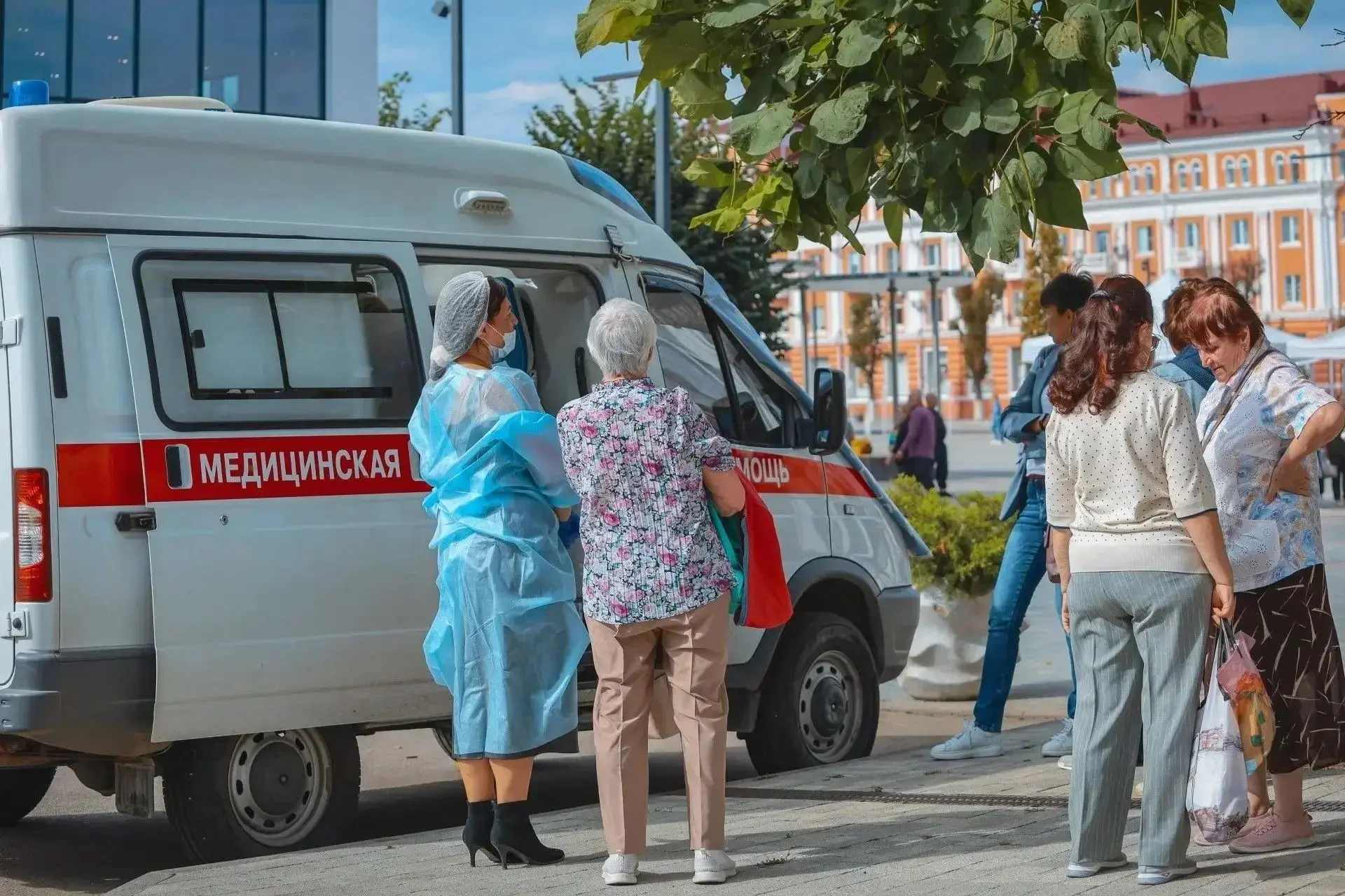 В АРМАВИРЕ МОЖНО СДЕЛАТЬ ПРИВИВКУ ОТ ГРИППА БЕСПЛАТНО И В МОБИЛЬНЫХ ПУНКТАХ, КОТОРЫЕ БУ...