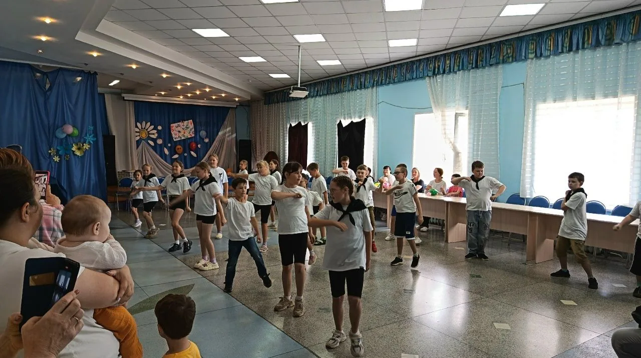 Вот и подошла к концу работа нашей приклубной площадки в РДК. Эти дни пролетели как один миг — было 