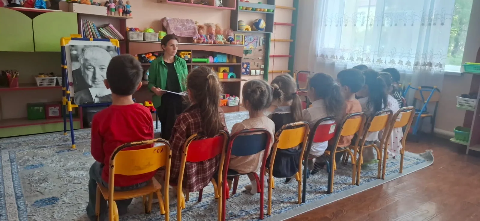 Тематическое занятие в старшей группе "Солнышко ☀️"приуроченное ко Дню рождения  Расула...