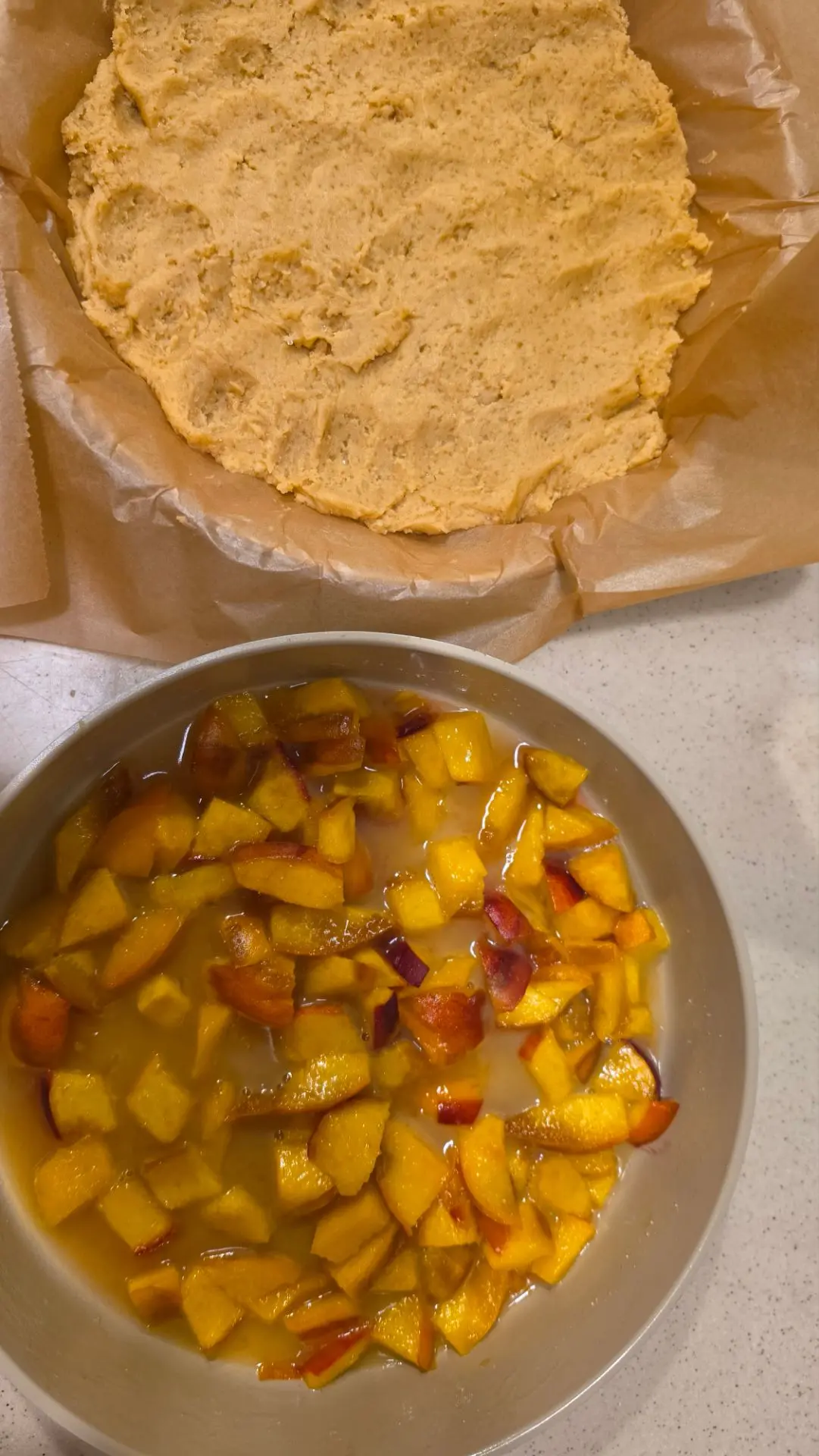 Пирог с персиками.