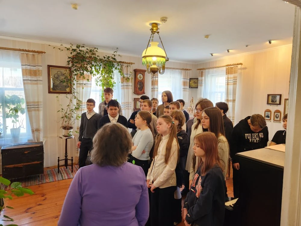 27 марта учащиеся 7 и класса посетили экскурсию в  мемориальном доме- музее Максима Богдановича. Осо