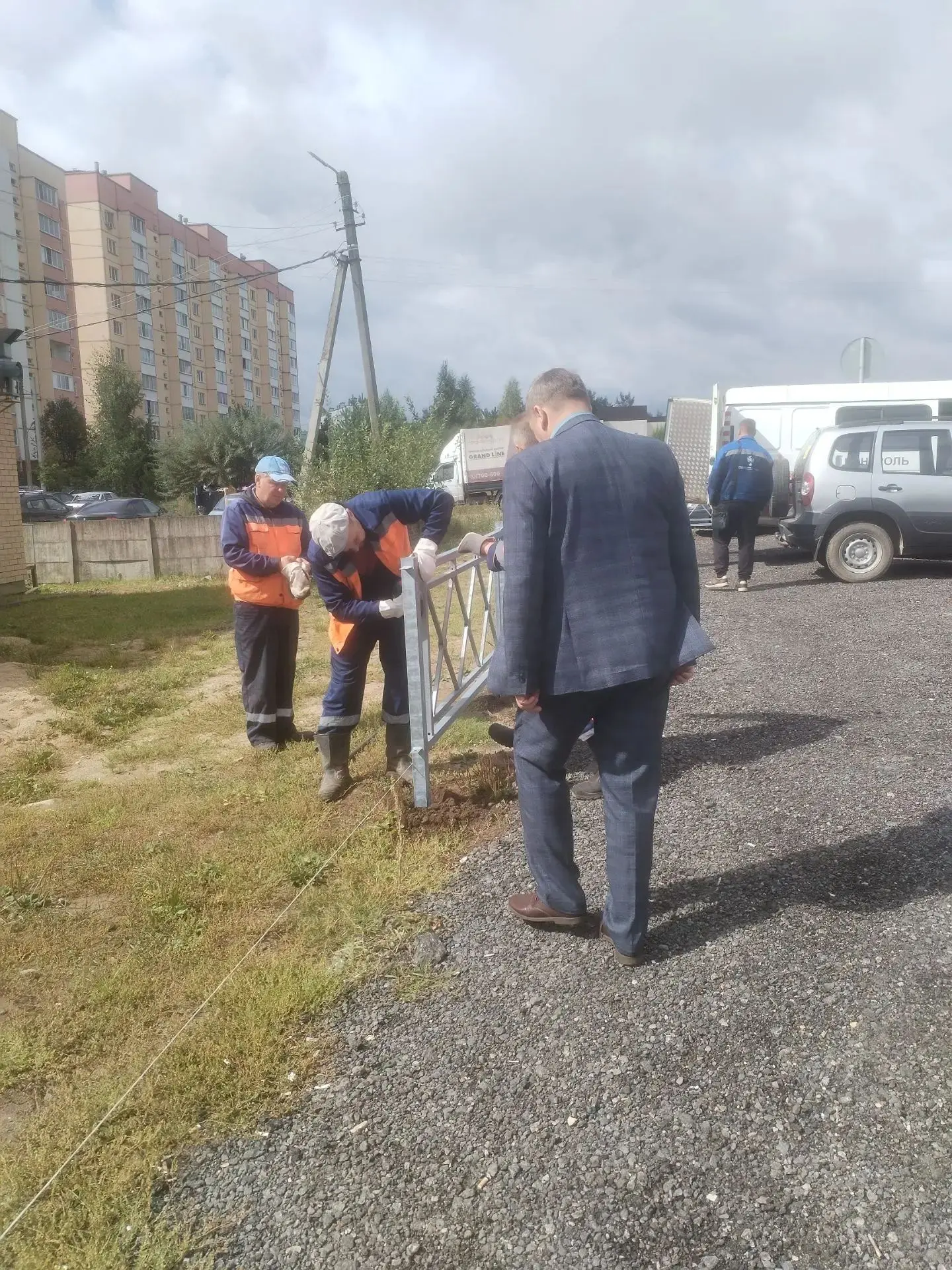 Сегодня начальник Управления по Заднепровскому району Дмитрий Дежков проверил ход выпол...