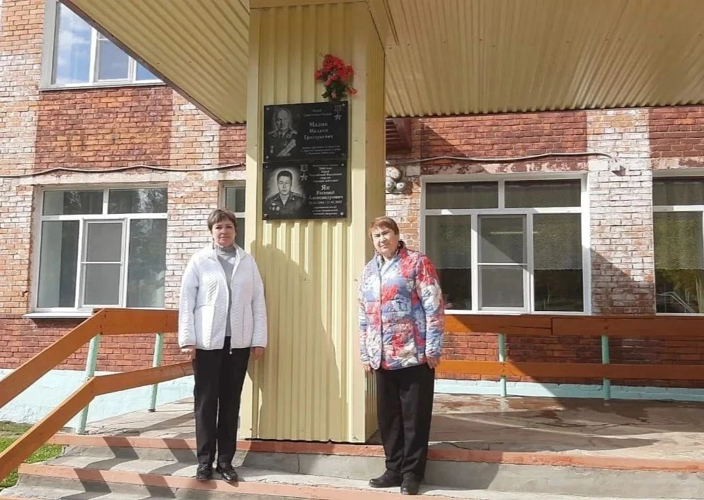 В рамках реализации проекта «История района: Вписаны особою строкою», поддержанного гра...