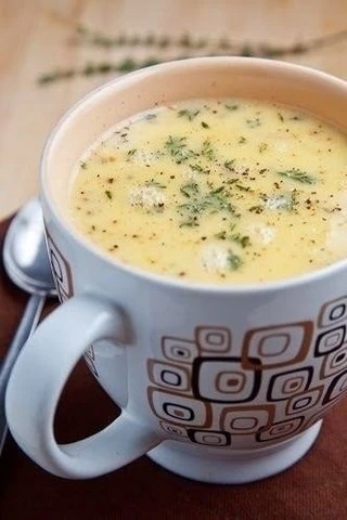Сырный суп

• Калорийность на 100 г составляет 31 ккал. •

200 г свежих или замороженных овощей
1 ли