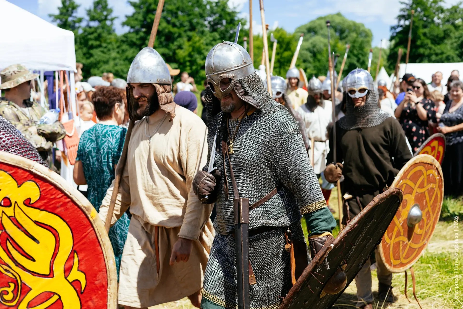 ⚔️ Вот так в субботу в Золотухинском районе прошёл военно-исторический фестиваль «Дружины Неполки»

