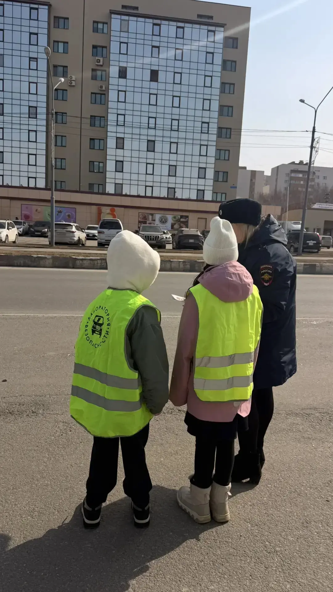 💫 Профилактическая акция «Внимание, каникулы!» прошла в областном центре   🚲 В целях профилактики де