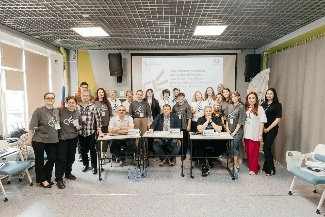 Советник ректора по связям с общественностью Амурской ГМА стала участником литературной...