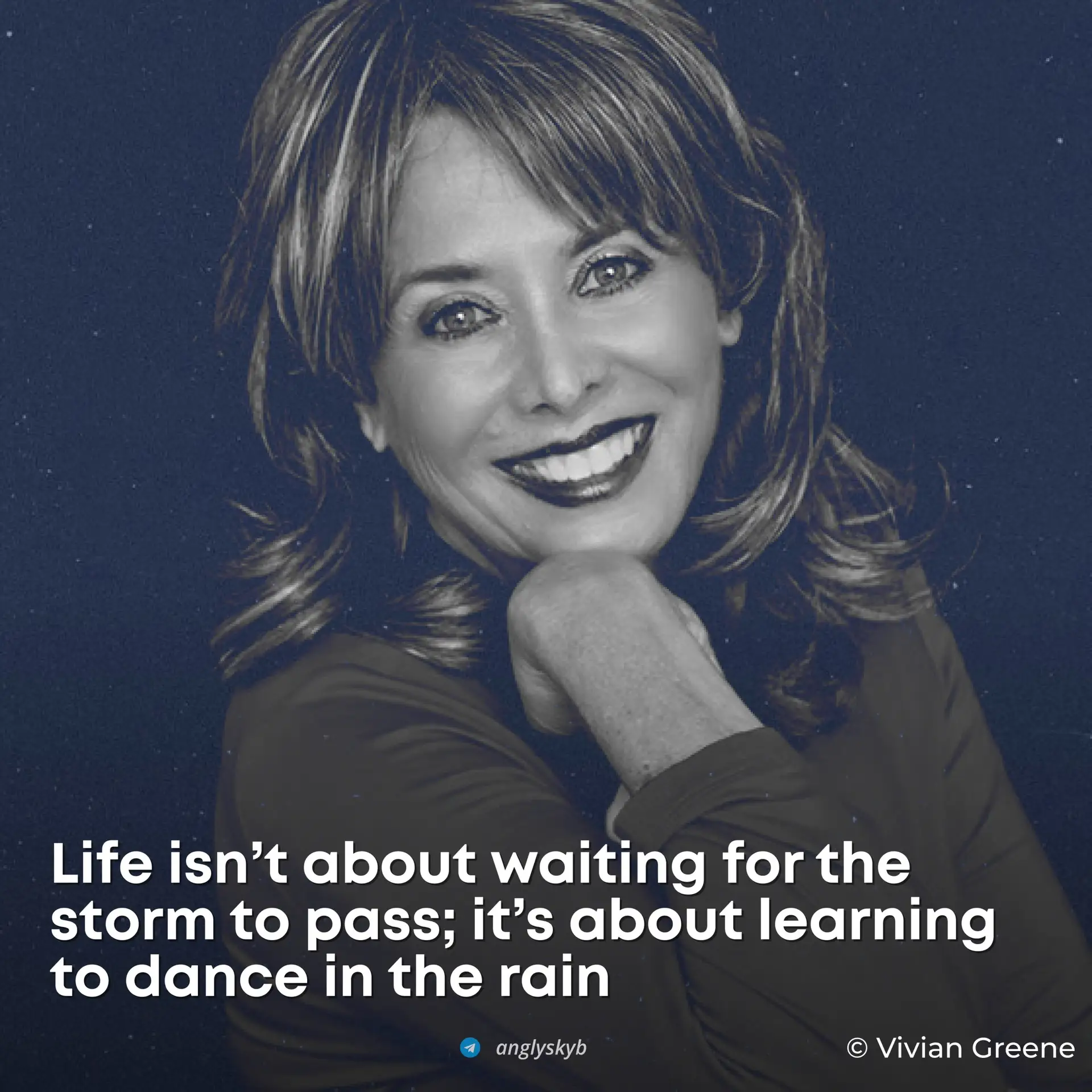 • Storm [stɔːrm] — Шторм, буря
• To dance [dæns] — Танцевать

#VivianGreene

Вечерний English