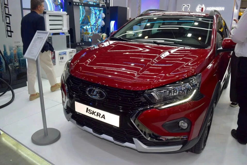 🚘 На ИННОПРОМе показали, куда движется российский автопром. На выставке представили ср...