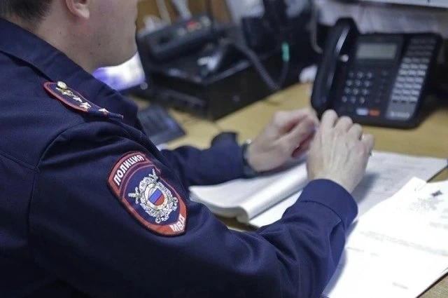 В Долинске задержан мужчина, разгуливавший по улице с ножом