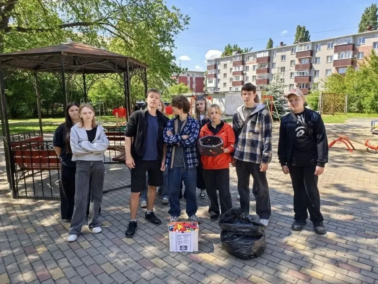 🌱🌍 Наша школа присоединилась к экологической акции «Крышки, сдавайтесь!»! 🌍🌱