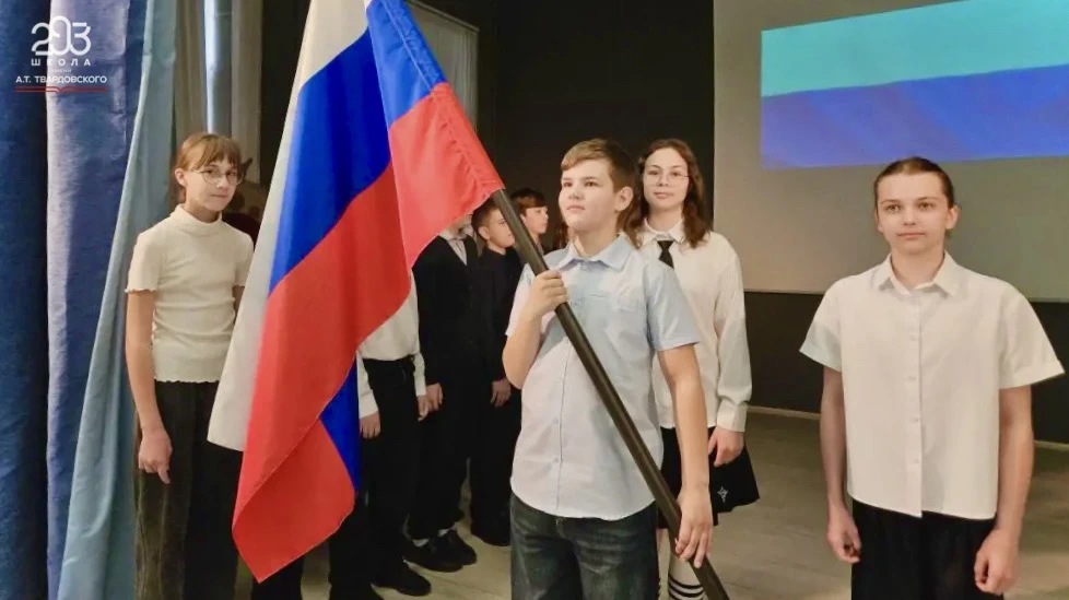 Песни о войне. Ко Дню Победы  Среди множества песен, посвященных дружбе, любви, величию нашей страны