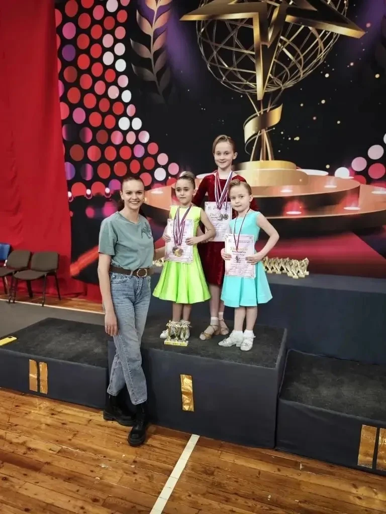 Успешные турниры наших танцоров  👏🏼 4 апреля на межрегиональном турнире «Кубок Драйва» прекрасно выс