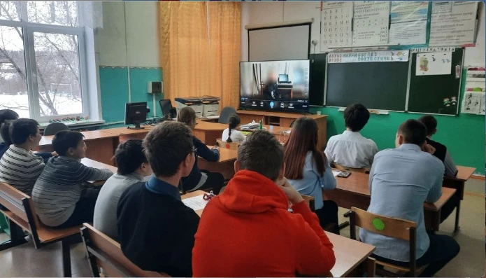 💥2 марта занятие «Разговоры о важном» посвящено теме «Цифровой щит. Основные правила безопасности в