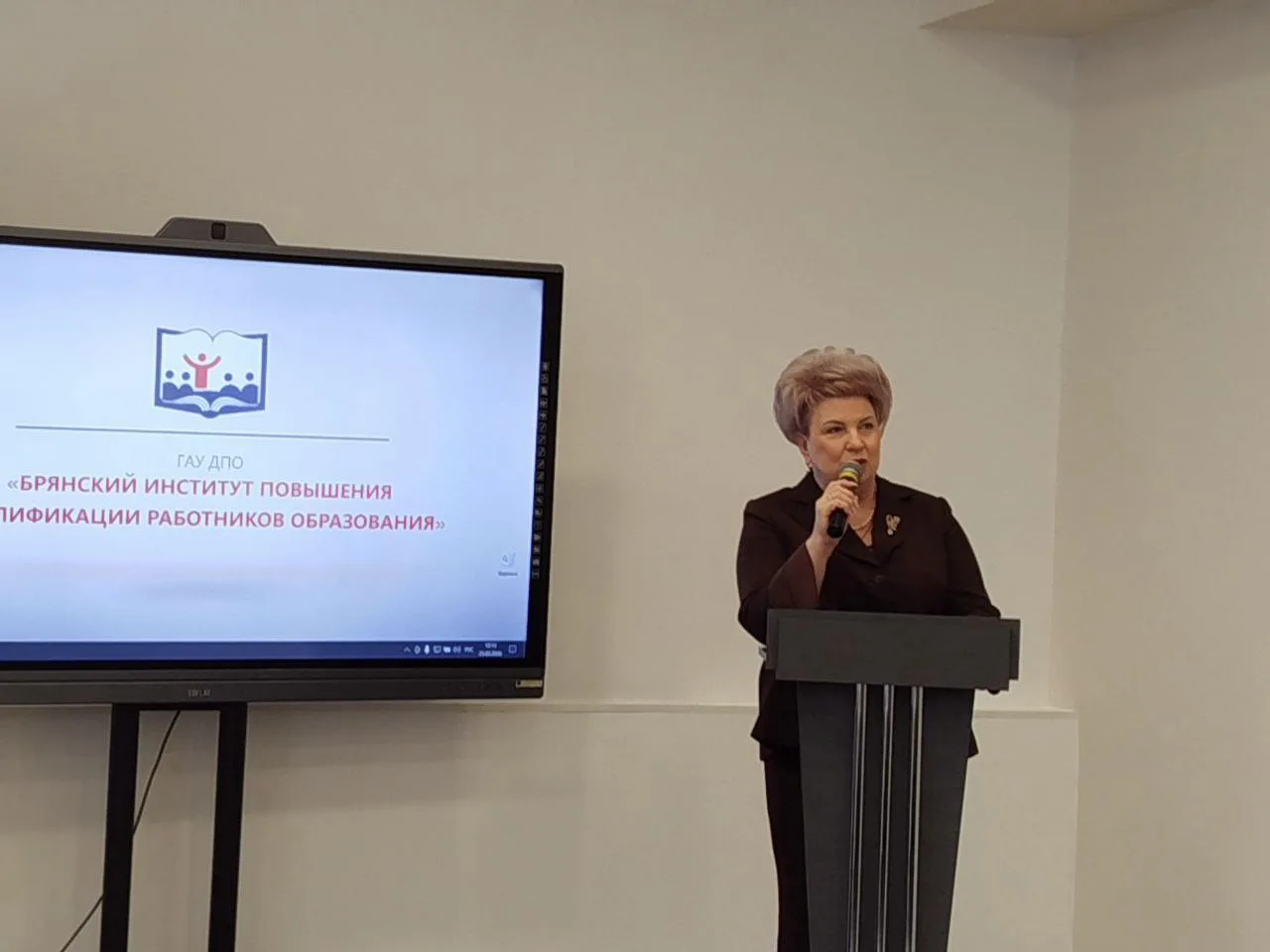 📽️🏫 Медиастудия "Доброта в кадре" делится опытом работы на межрегиональном уровне! 👩‍💻  Состоялся ва