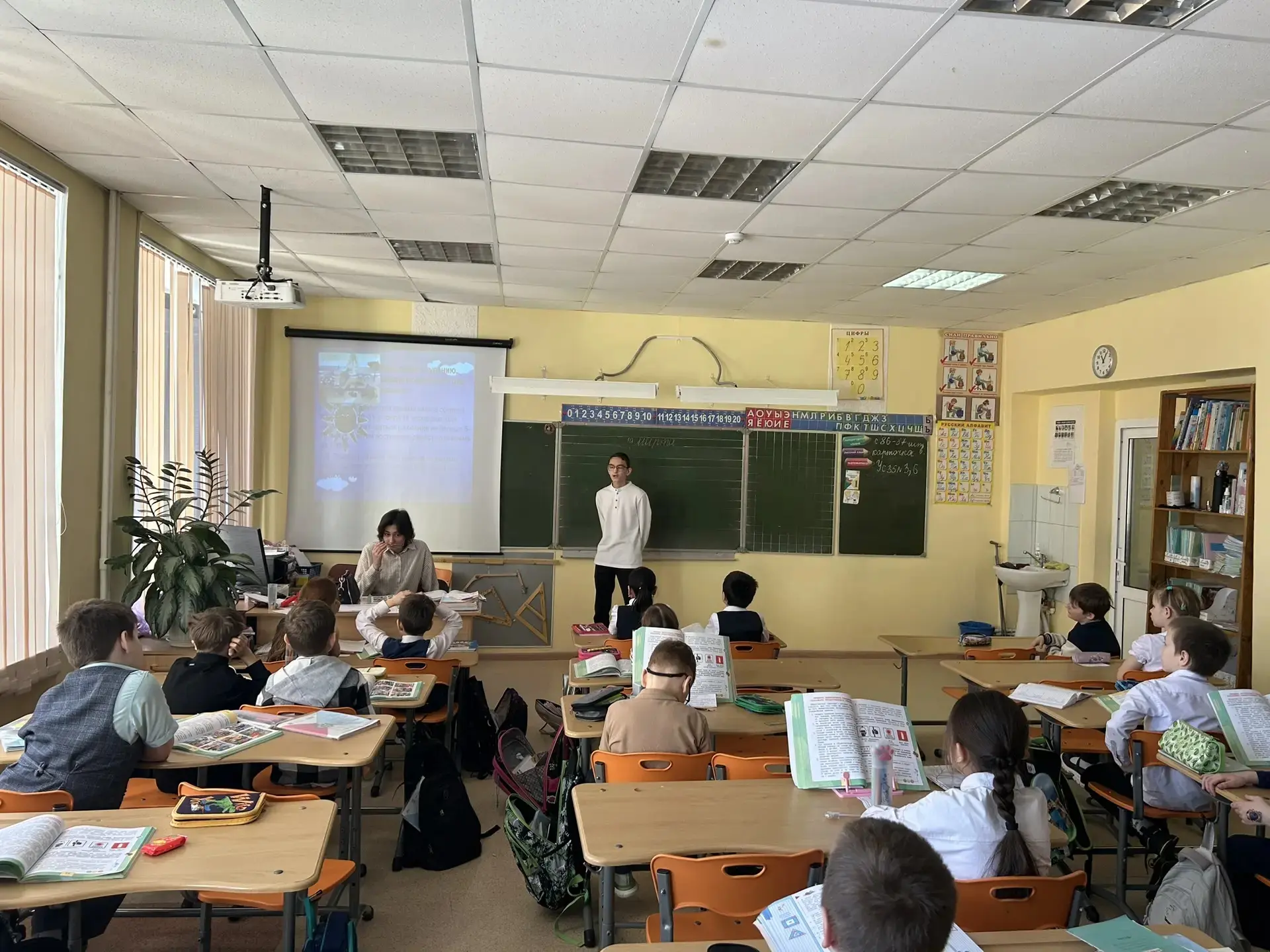 19 марта успешно состоялся "Марафон здоровья", во время которого обучающиеся 9ЕЖЗИКЛ и 10Д классов п