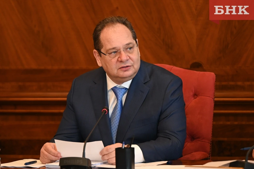 Ростислав Гольдштейн: «Молодежь не должна устраивать игры на памятниках»

Глава Коми прокомментирова