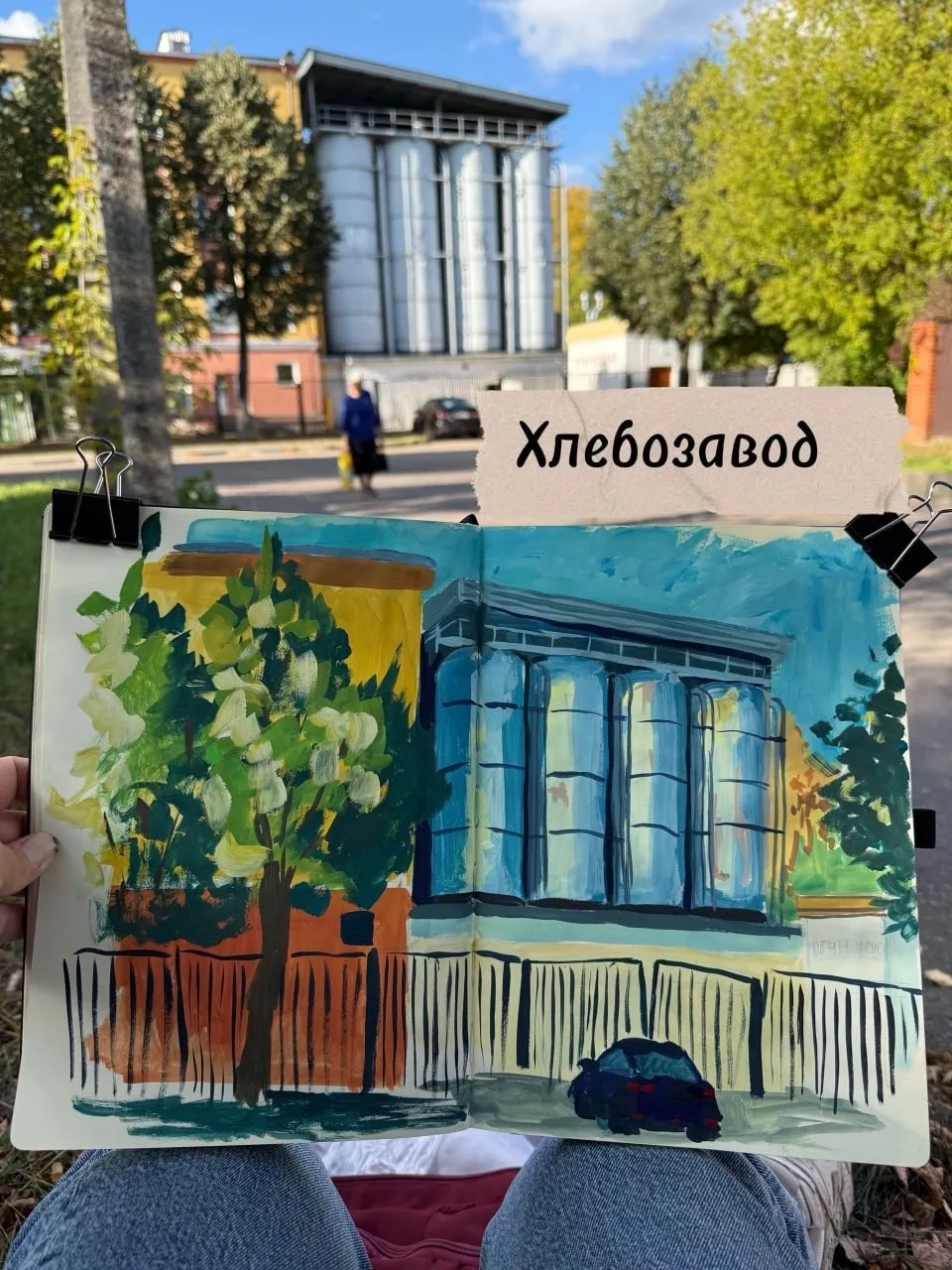 🎨 Старый элеватор в Ельце вдохновил художницу по-новому взглянуть на промышленную архи...