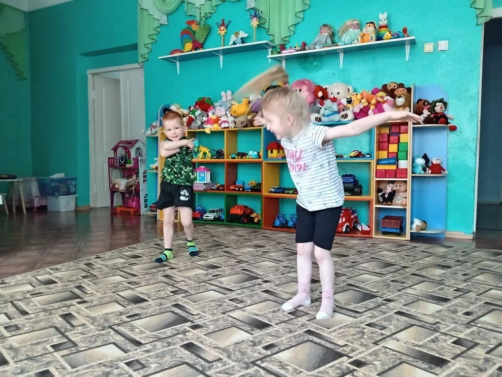 Со здоровьем все в порядке!
Утром делаем зарядку!