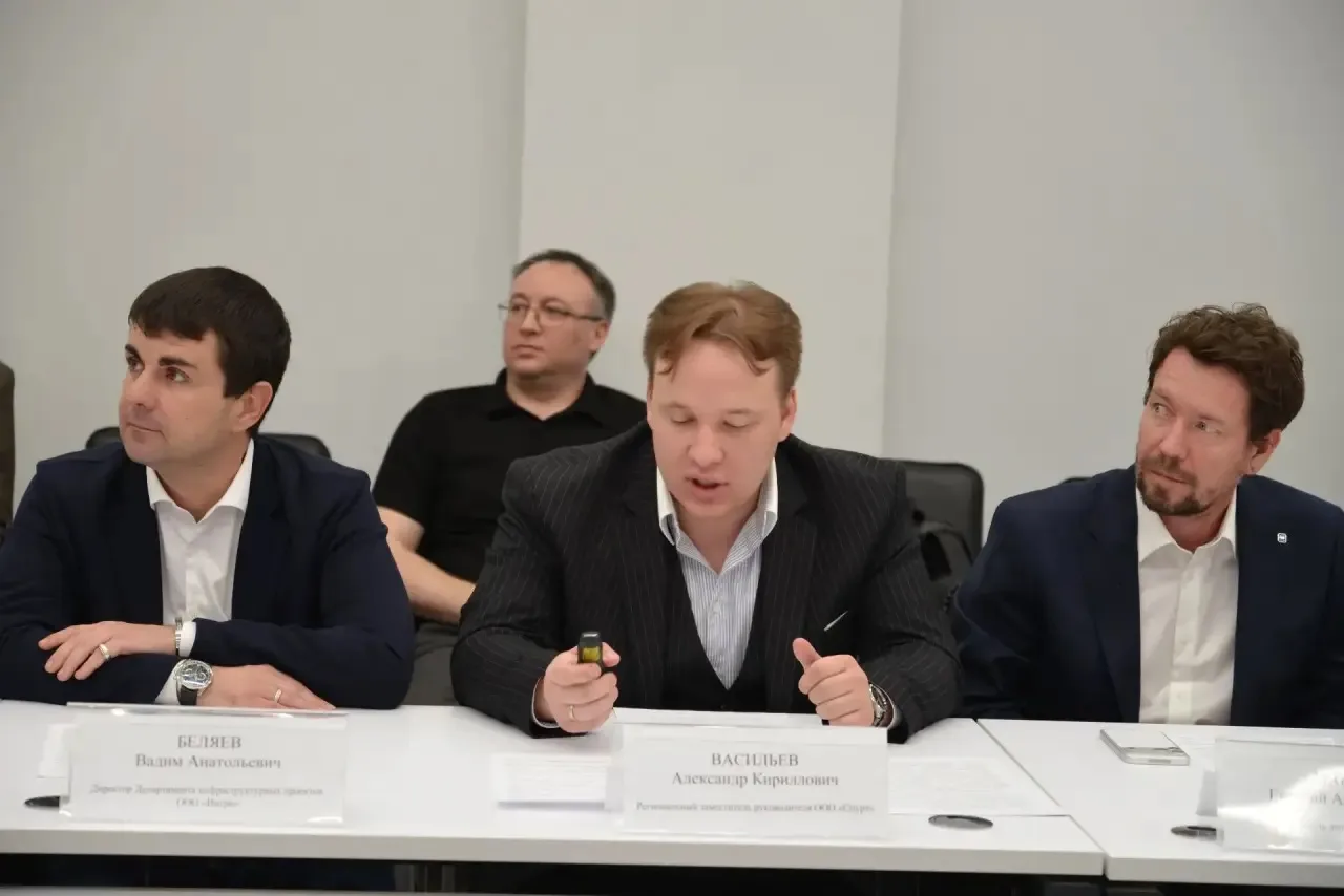 В КГАСУ прошло совещание, на котором рассмотрели новые материалы и технологии в дорожном строительст