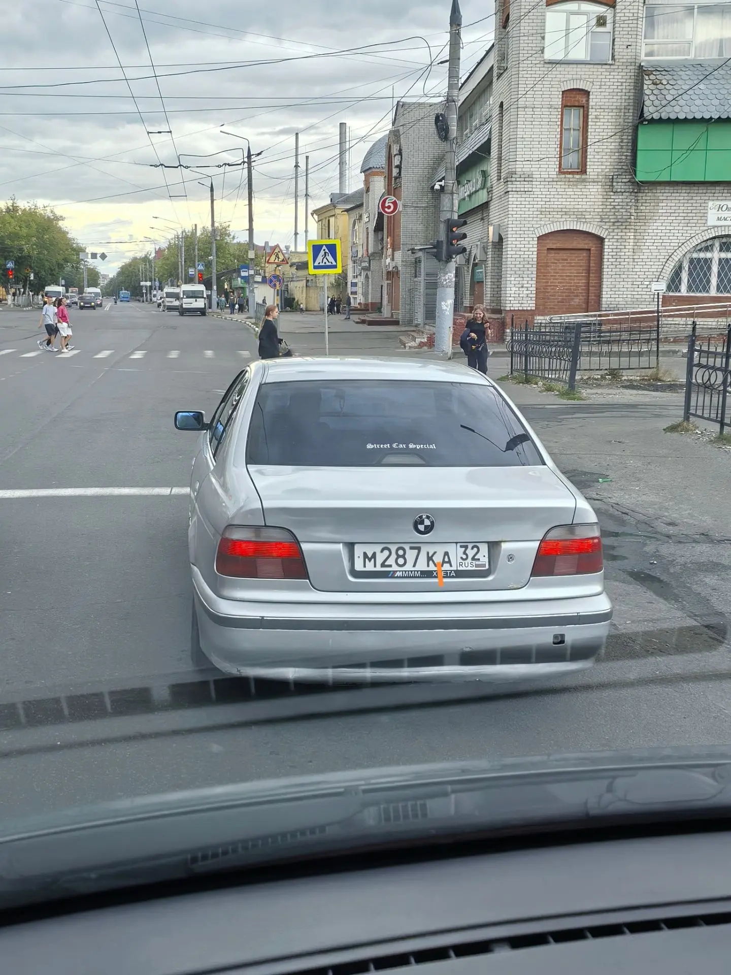 Когда автомобиль — не витрина ума: о культуре на дорогах Брянска