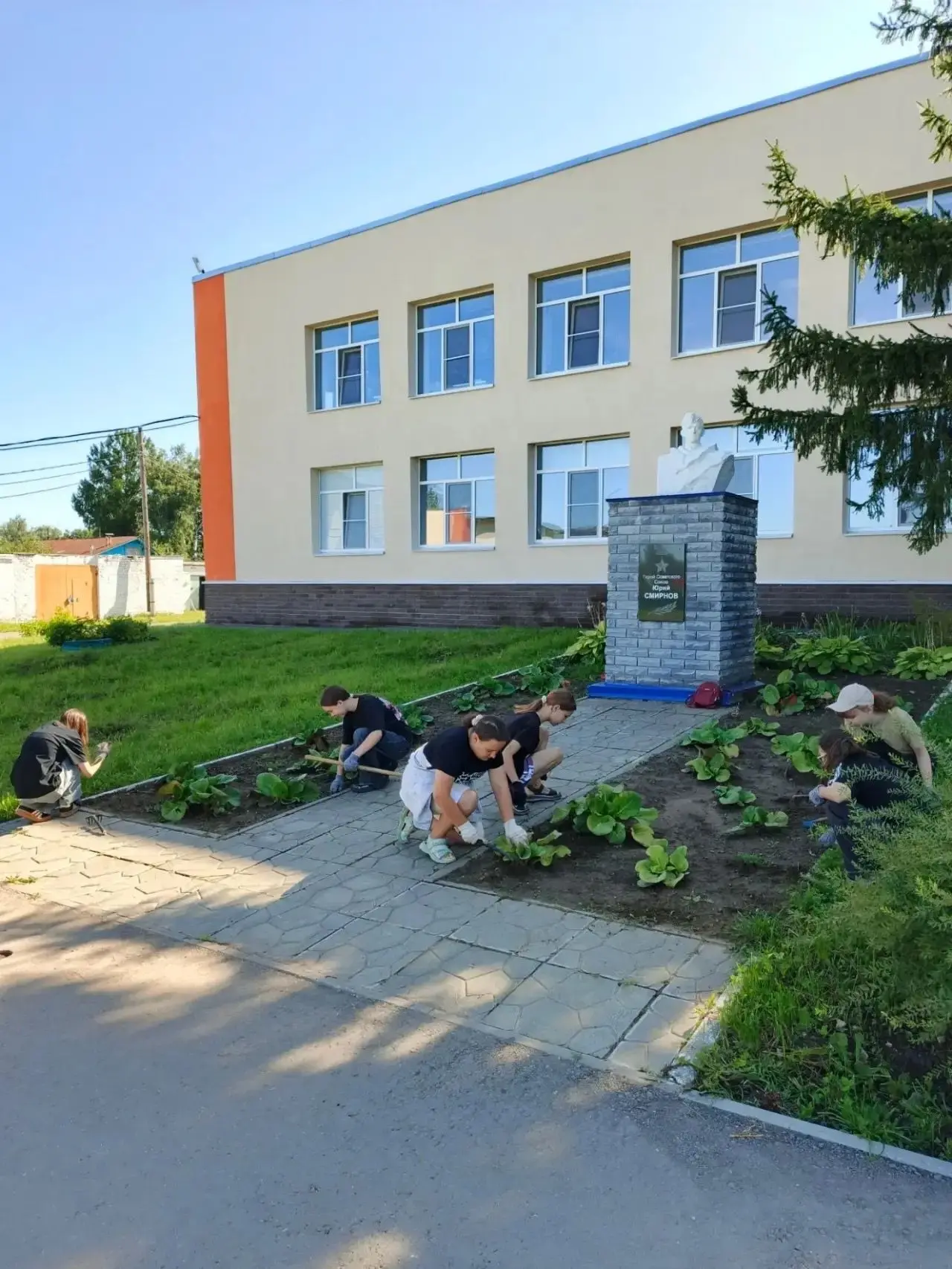 Лето пролетело незаметно, и новый учебный год уже совсем близко!