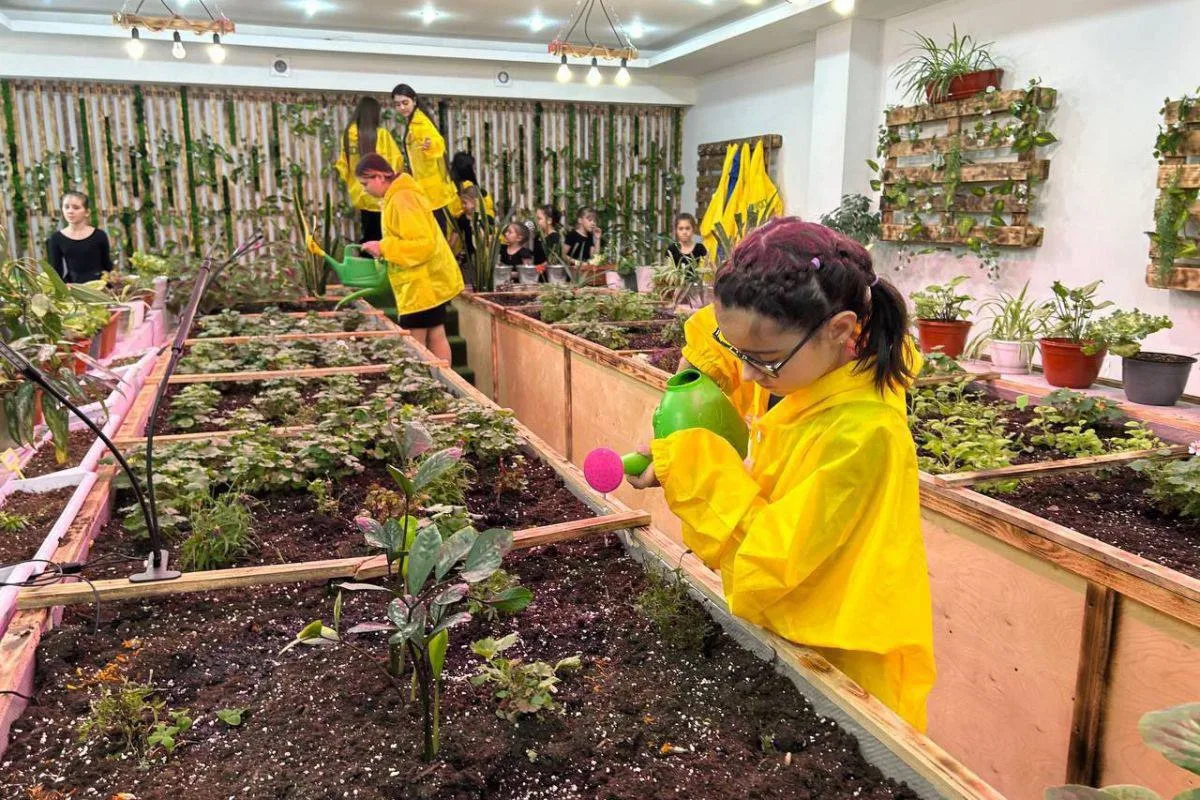 🌱 Школьники в Нижегородской области будут выращивать краснокнижные растения