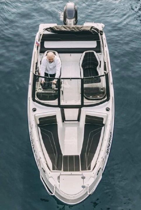 Зефир
👴 до 5 человек
⚓️ Ждановская
🚾 Туалет ➖
💳 от 6 500 час

https://78kater.ru/katera/zefir

ЗА